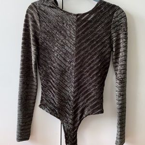 Lulus brand new velvet green bodysuit